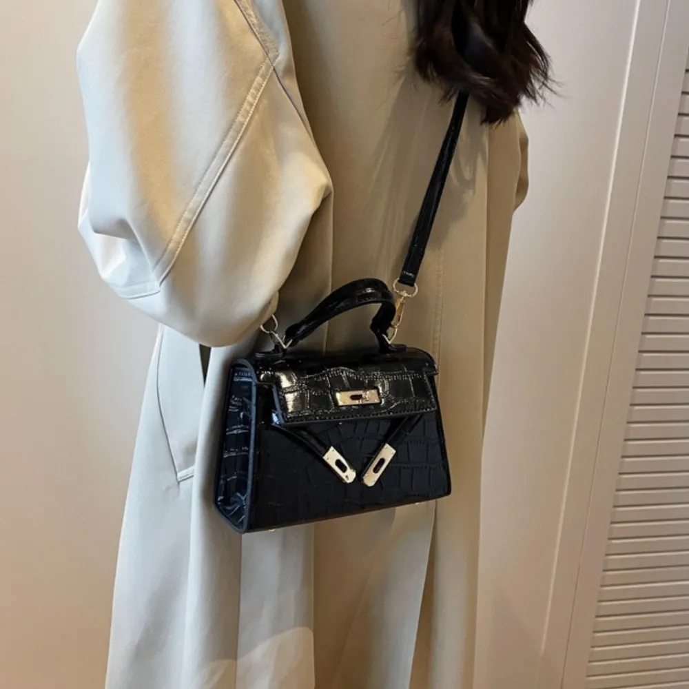 Women's PU crossbody bag styled for everyday wear