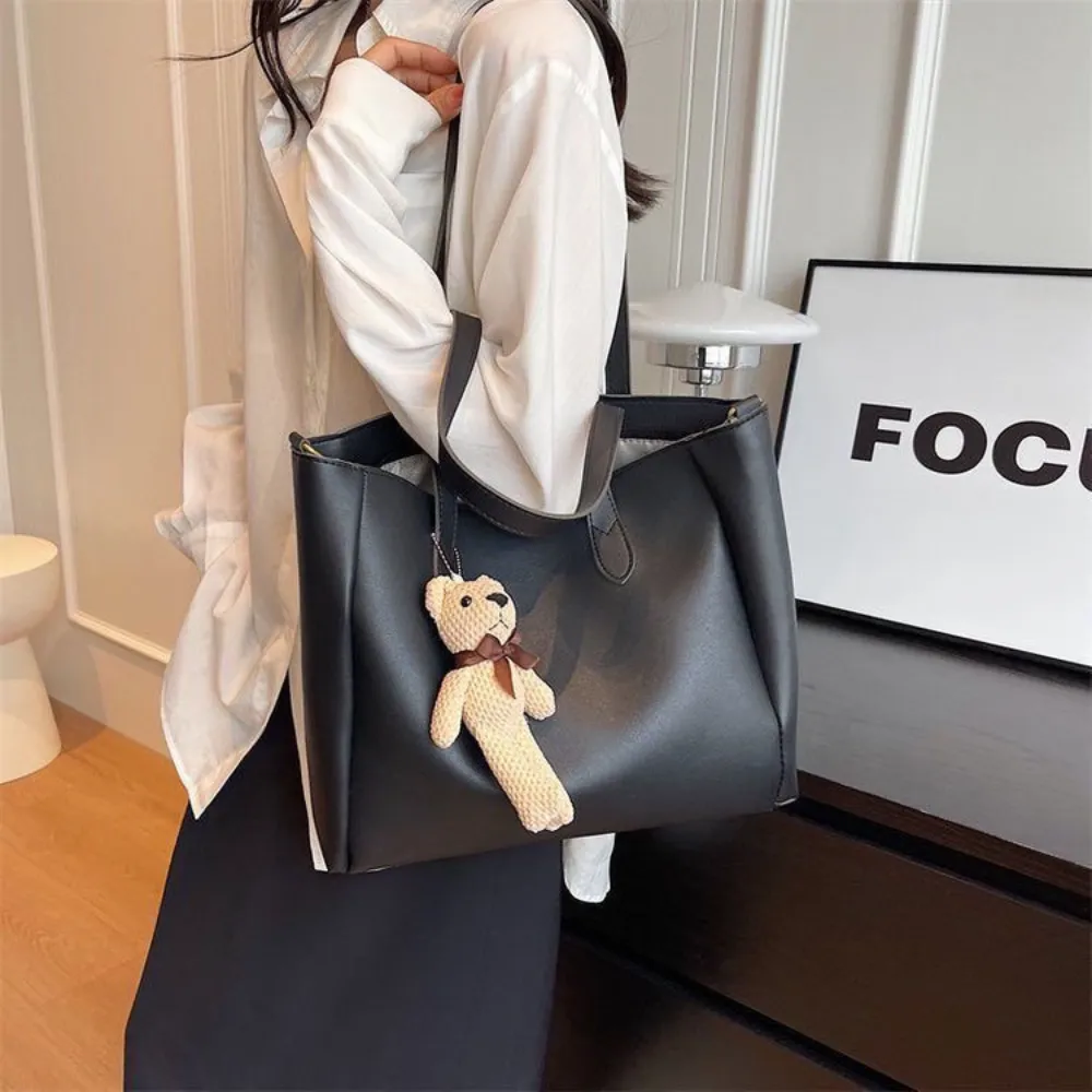 Leather work bag for professionals